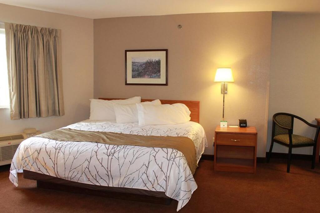 Edmore Inn Екстер'єр фото