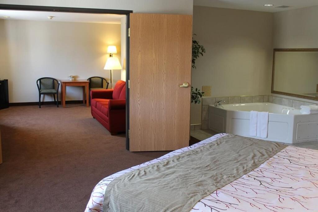 Edmore Inn Екстер'єр фото