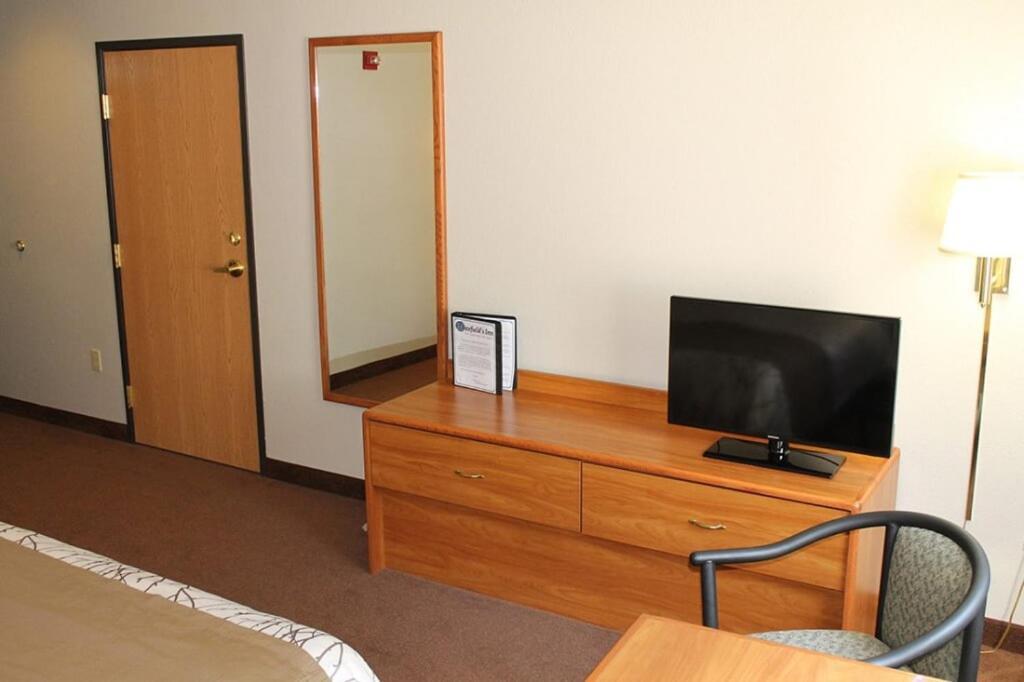 Edmore Inn Екстер'єр фото