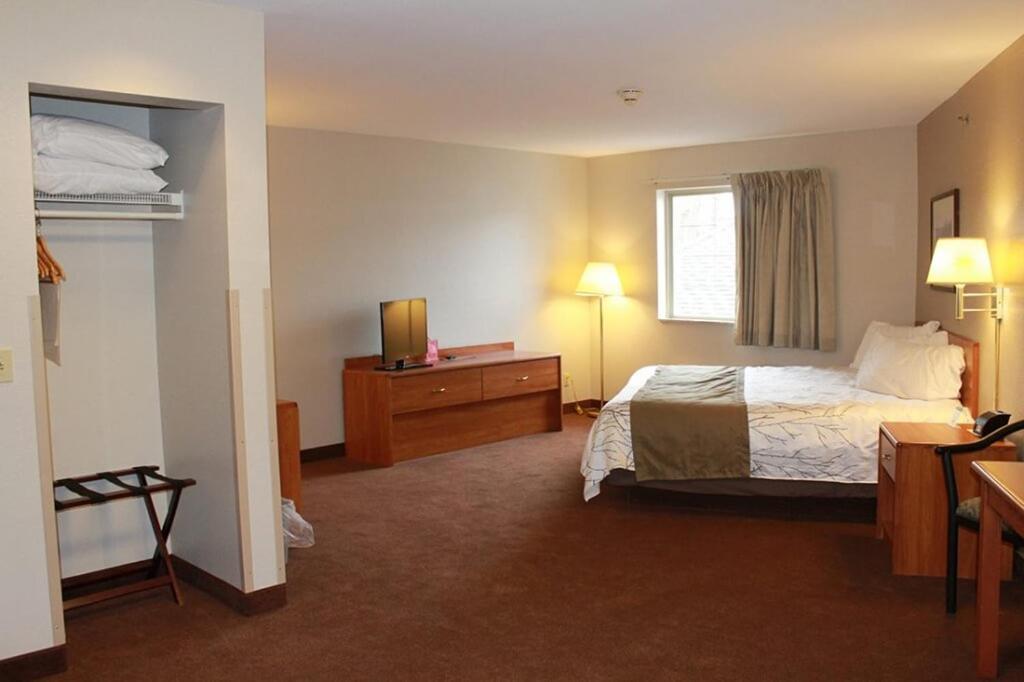 Edmore Inn Екстер'єр фото