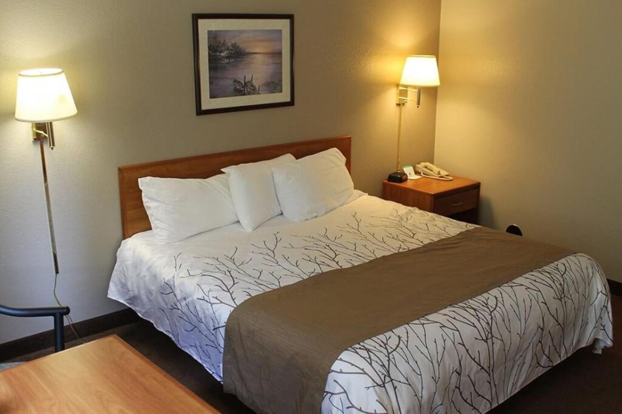 Edmore Inn Екстер'єр фото